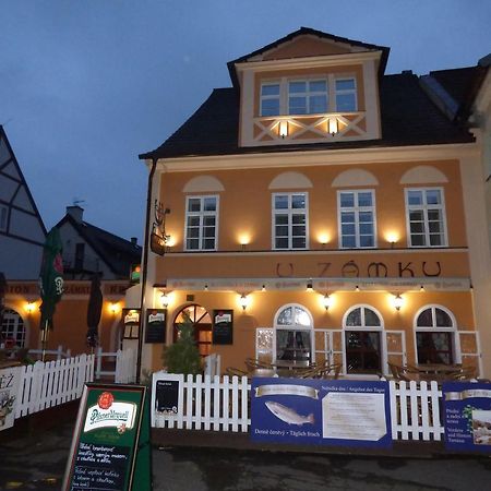 Hotel Penzion - Restaurant U Zámku Bečov nad Teplou Exteriér fotografie