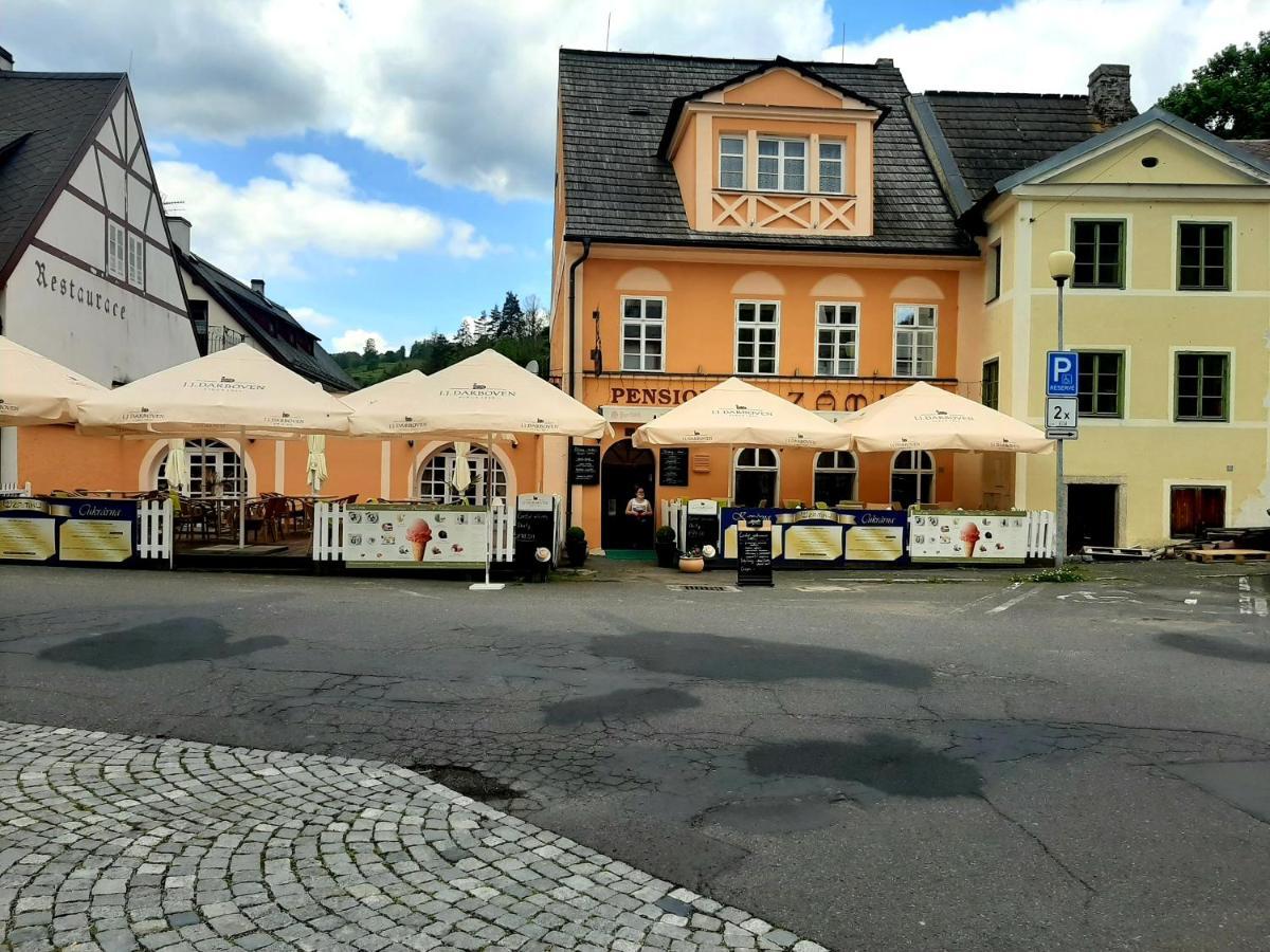 Hotel Penzion - Restaurant U Zámku Bečov nad Teplou Exteriér fotografie